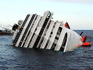 Жертвами аварии Costa Concordia официально называют 16 человек Жертвами аварии Costa Concordia официально называют 16 человек