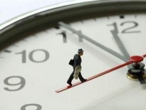 В Кабмине будут решать, переходить ли на "летнее" время В Кабмине будут решать, переходить ли на "летнее" время