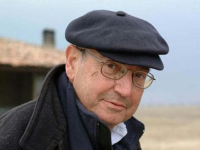 Известного греческого режиссера насмерть сбил мотоциклист Известного греческого режиссера насмерть сбил мотоциклист