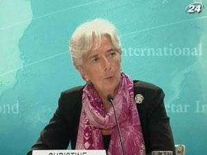 МВФ ухудшил прогноз роста мировой экономики до 3,3%