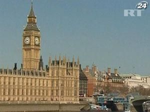 Держборг Великобританії вперше перевищив 1 трлн. фунтів 