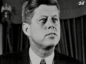 Обнародовали записи встреч и телефонных переговоров Кеннеди Обнародовали записи встреч и телефонных переговоров Кеннеди