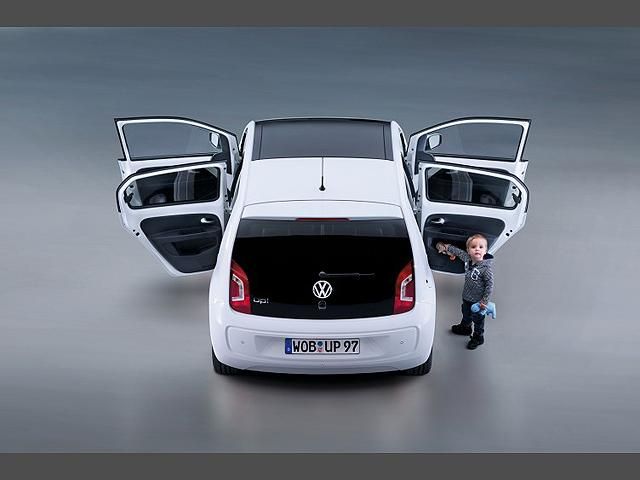 VW показав п’ятидверний up!