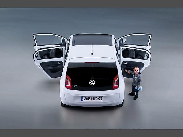 VW показал пятидверный up! VW показал пятидверный up!