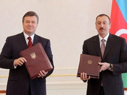 Янукович: Київ та Баку готують документи про співпрацю в енергетиці