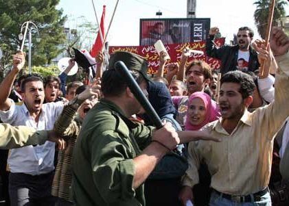 Катар та Саудівська Аравія фінансуватимуть сирійських повстанців Катар та Саудівська Аравія фінансуватимуть сирійських повстанців