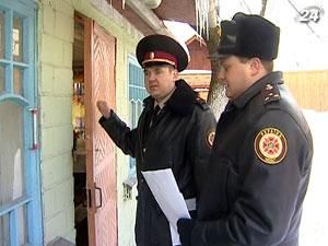 МНС проводить інструктаж “Безпечний обігрів” МНС проводить інструктаж “Безпечний обігрів”