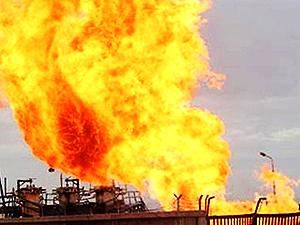 Влада Сирії: Бойовики знову підірвали нафтопровід Влада Сирії: Бойовики знову підірвали нафтопровід