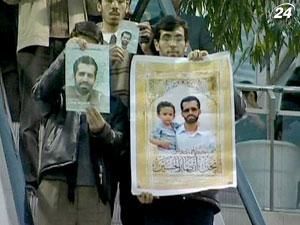 Іранські студенти зустріли інспекторів з МАГАТЕ акціями протесту