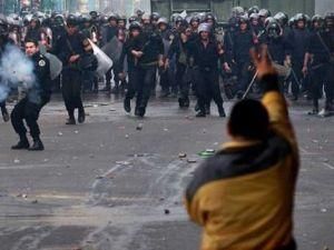 В пригородах Дамаска погибли более 15 военных В пригородах Дамаска погибли более 15 военных