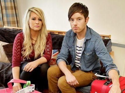 Британских туристов выгнали из США за шутки в Twitter Британских туристов выгнали из США за шутки в Twitter