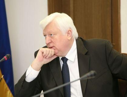 Пшонка не взяв матеріали позову Луценка до суду США Пшонка не взяв матеріали позову Луценка до суду США