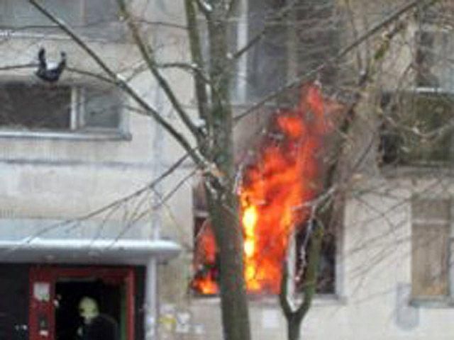 На окраине Петербурга произошла серия взрывов в жилых домах