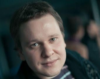 Львівський радіоведучий каже, що його "ніхто не ображав" за вірш "Убий п*раса!" Львівський радіоведучий каже, що його "ніхто не ображав" за вірш "Убий п*раса!"