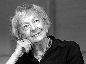 Умерла лауреат Нобеля по литературе Вислава Шимборска Умерла лауреат Нобеля по литературе Вислава Шимборска