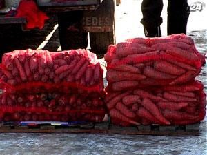 Из-за сильных морозов рынки практически пустуют Из-за сильных морозов рынки практически пустуют