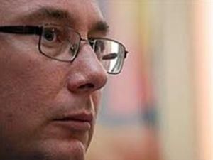 Луценко просить долучити відео з програми "Шустер Live" Луценко просить долучити відео з програми "Шустер Live"