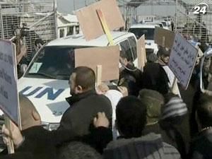 На машину генсека ООН напали палестинські демонстранти