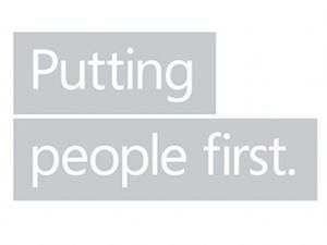 Microsoft переманивает недовольных пользователей Google Microsoft переманивает недовольных пользователей Google