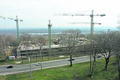 Кличко оскаржив у суді вертолітний майданчик Януковича Кличко оскаржив у суді вертолітний майданчик Януковича