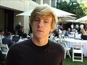 Засновник Facebook хоче купити культовий журнал Засновник Facebook хоче купити культовий журнал