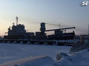 Крим: в льодову пастку потрапили три іноземні судна