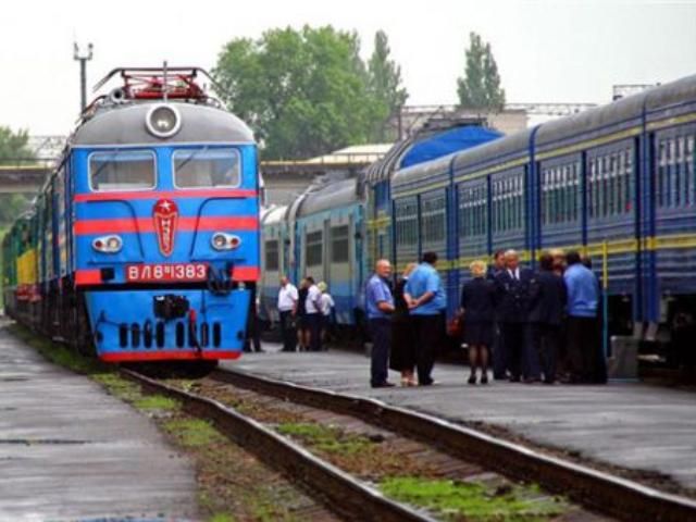 "Укрзализныця" создала единый центр для перевозок грузов "Укрзализныця" создала единый центр для перевозок грузов
