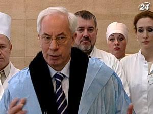 Азаров: За три доби ми спалили мільярд кубів газу Азаров: За три доби ми спалили мільярд кубів газу