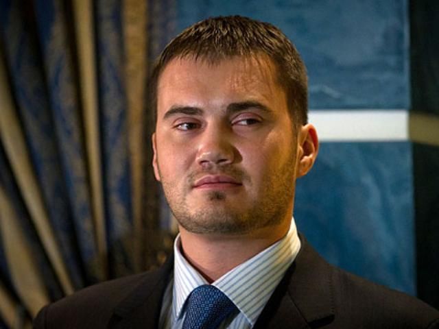Син Януковича вимагає пояснень від МВС щодо закриття EX.UA Син Януковича вимагає пояснень від МВС щодо закриття EX.UA