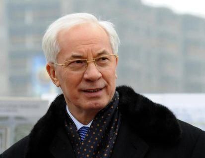 Азаров: Усі енергетичні системи країни працюють з максимальним навантаженням Азаров: Усі енергетичні системи країни працюють з максимальним навантаженням