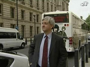 Великобританія: міністр пішов у відставку через підозри у неправдивих свідченнях Великобританія: міністр пішов у відставку через підозри у неправдивих свідченнях