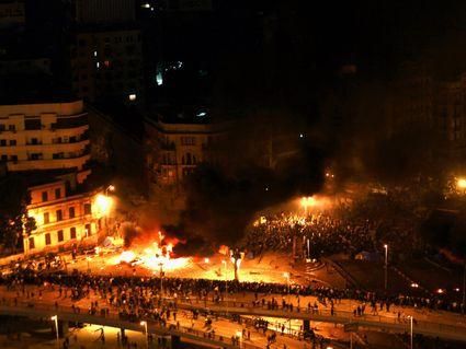 В Египте подожгли налоговую В Египте подожгли налоговую