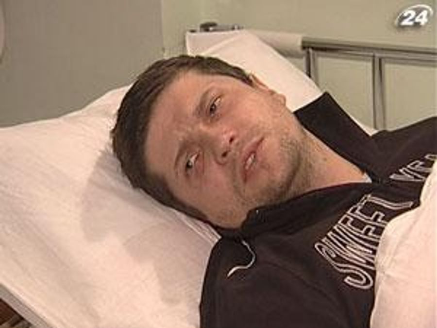 В Броварах избили депутата местного совета и его помощника В Броварах избили депутата местного совета и его помощника
