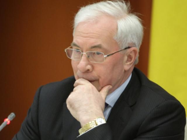 Азаров: Украинским банкам можно доверять Азаров: Украинским банкам можно доверять