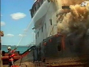Пожежа суховантажу: документи членів екіпажу згоріли вщент