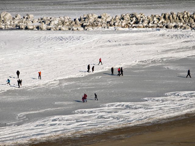 Вперше за 30 років Чорне море покрилося льодом