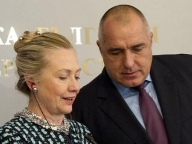 Клинтон хочет спасти Болгарию от газовой монополии России