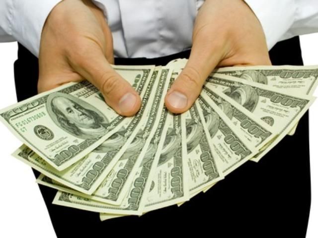 Эксперт: Украинцы кредитуют США Эксперт: Украинцы кредитуют США