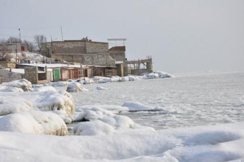 На Чорному та Азовському морях очікують шторм