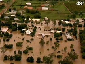 В Австралии вода поднялась до пикового уровня В Австралии вода поднялась до пикового уровня