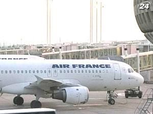 Авиакомпания Air France отменила десятки авиарейсов