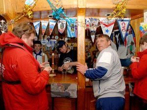 Украинский бар в Антарктиде: водка — 2 доллара