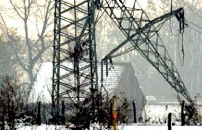 На Одещині внаслідок урагану без електрики залишилось 40 населених пунктів На Одещині внаслідок урагану без електрики залишилось 40 населених пунктів