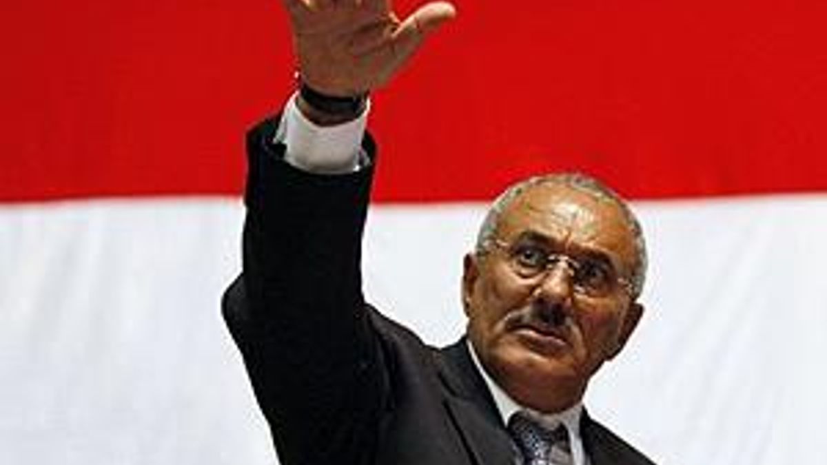 Салех прилетит в Йемен, чтобы проголосовать за преемника