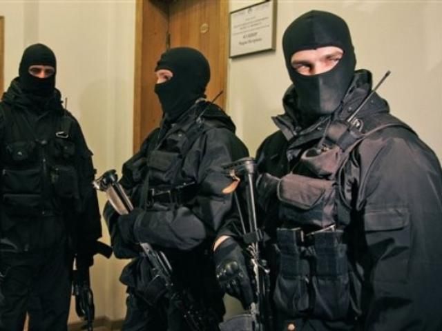 Податкова заборонила використовувати захисні маски Податкова заборонила використовувати захисні маски