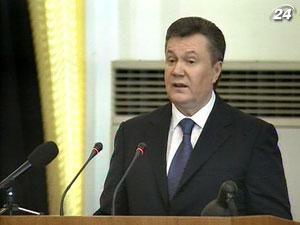 Президент пообещал увеличить финансирование армии в 2012 году Президент пообещал увеличить финансирование армии в 2012 году