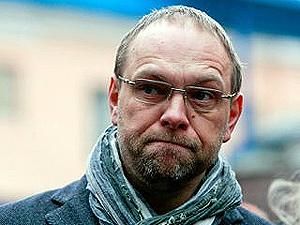 Власенко: Медики не осматривают Тимошенко, но справки выдают Власенко: Медики не осматривают Тимошенко, но справки выдают