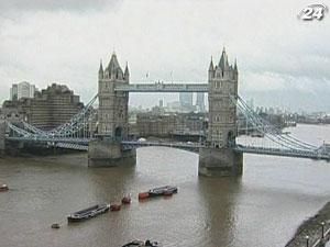 Банк Англии увеличил программу поддержки экономики Банк Англии увеличил программу поддержки экономики