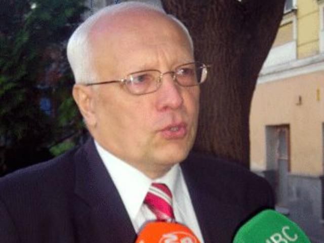 Соскін: Багаті українці не довіряють українським банкам Соскін: Багаті українці не довіряють українським банкам