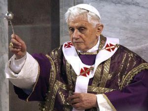 Папа Римський закликає припинити насильство